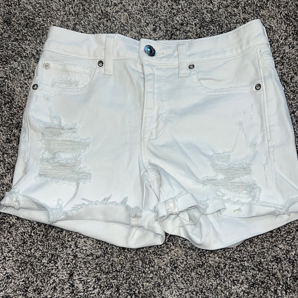 American eagle white shorts